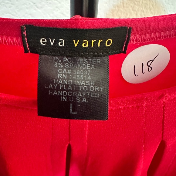 Eva Varro - Picture 2 of 3